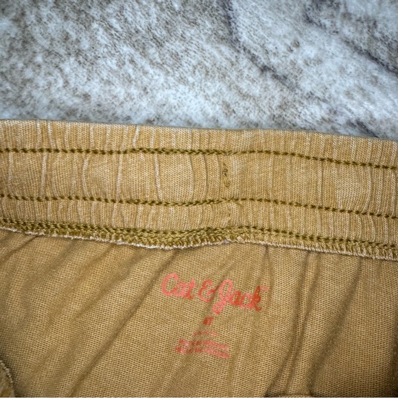 Cat & jack bundle of shorts in gold and dark grey - Picture 4 of 6